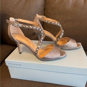 Antonio Melani Women’s Size 7.5 heels